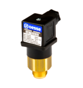 Thermostaat hydraulische oliekoeler met vaste temperatuur 70&deg;C