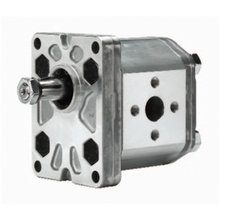 16 cc Marzocchi tandwielpomp rechts met 1:8 conische as