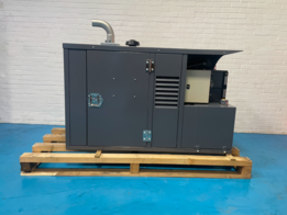 Hydrauliek powerpack aggregaat 19kW kioti motor met behuizing