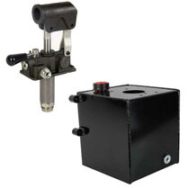 Set RVS handpomp 25 cc dubbelwerkend met daalventiel en 5 liter tank Set RVS handpomp 25 cc dubbelwerkend met daalventiel en 5 liter tank