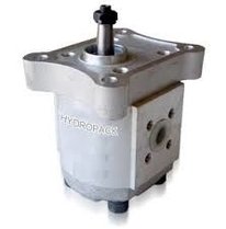 2,50 cc Tandwielpomp links met 1:8 conische as groep 10