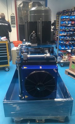 Elektrische hydraulische power unit 300 liter tank 15-30kW