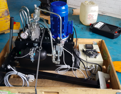 Drukhoudsysteem met 3kW elektromotor en proportionele aansturing