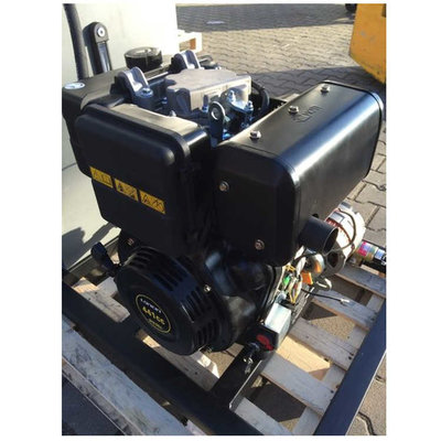 PTM440DPRO dieselmotor met voor gemonteerde tandwielpomp pompgroep 2 en 40A dynamo